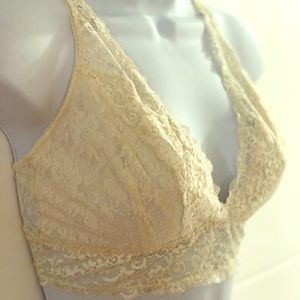 Soma Bralette Lace Plunge in Cream XL